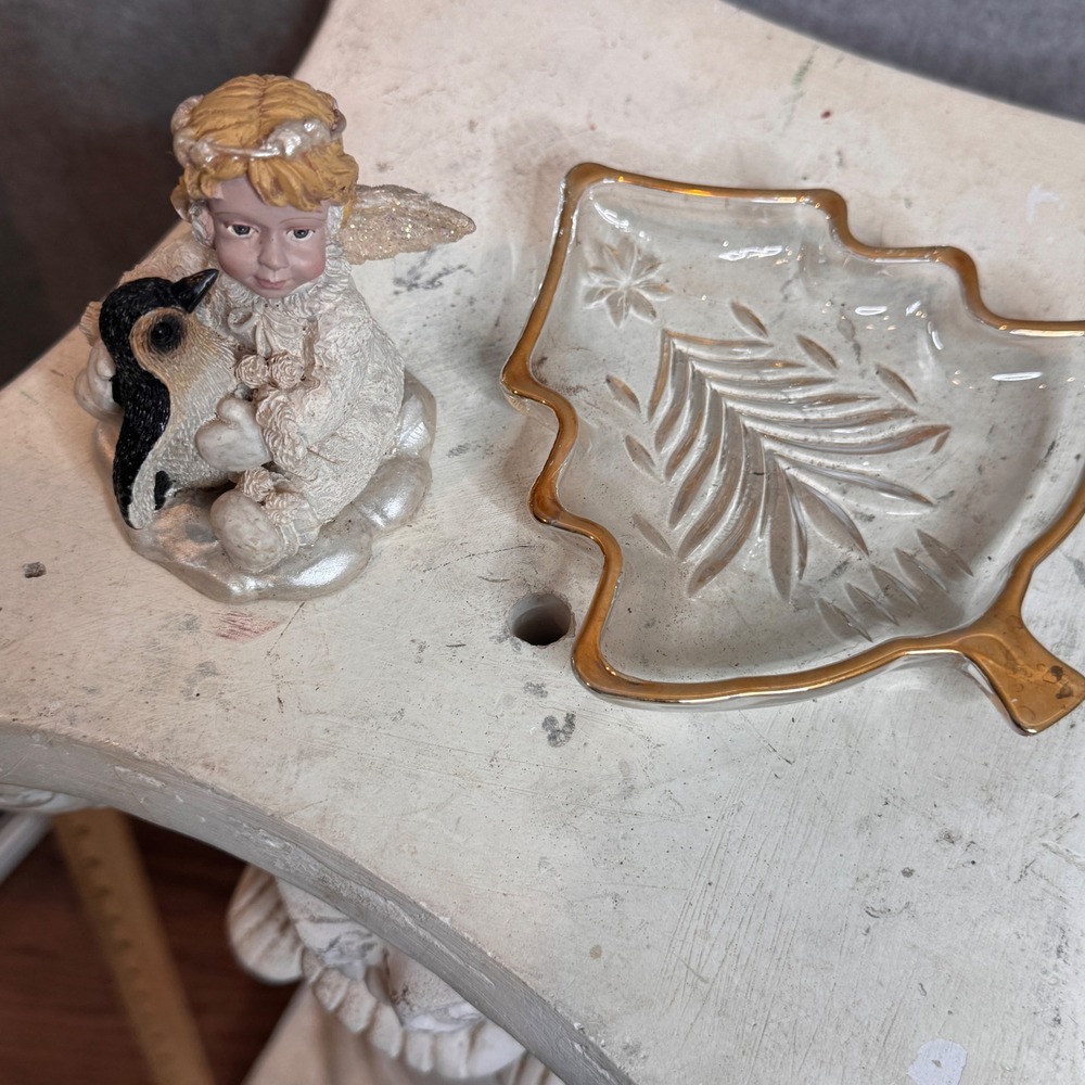 Vintage Christmas Classics Snow Angel Figure Penguin‎ Mikasa Christmas Tree Dish